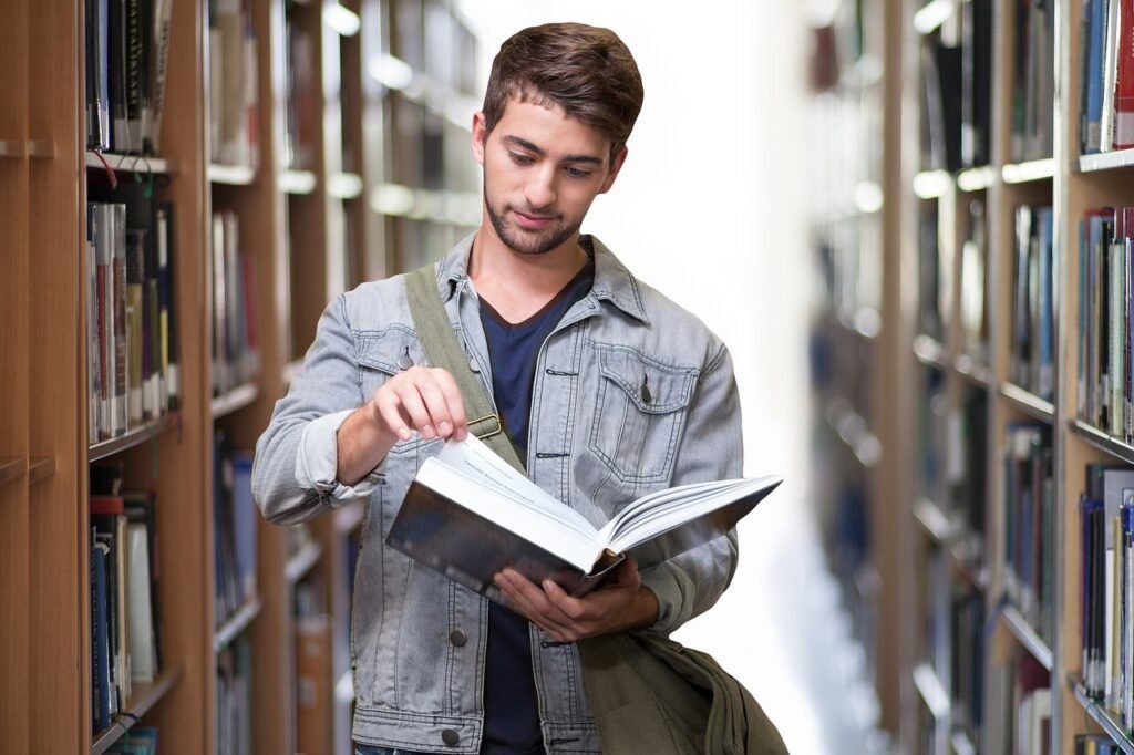 Top Emerging Careers Worldwide: Prospects and Patterns